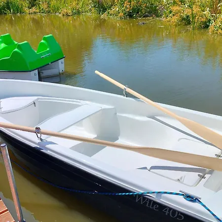 別荘 Dutch House In Azy Near Jamno Łazy